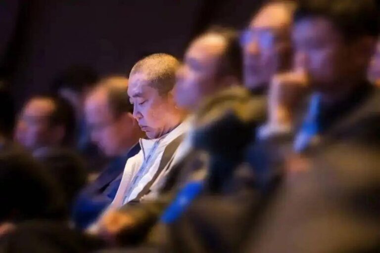 量化交易软件免费，你准备好迎接2025年的理财新时代了吗？